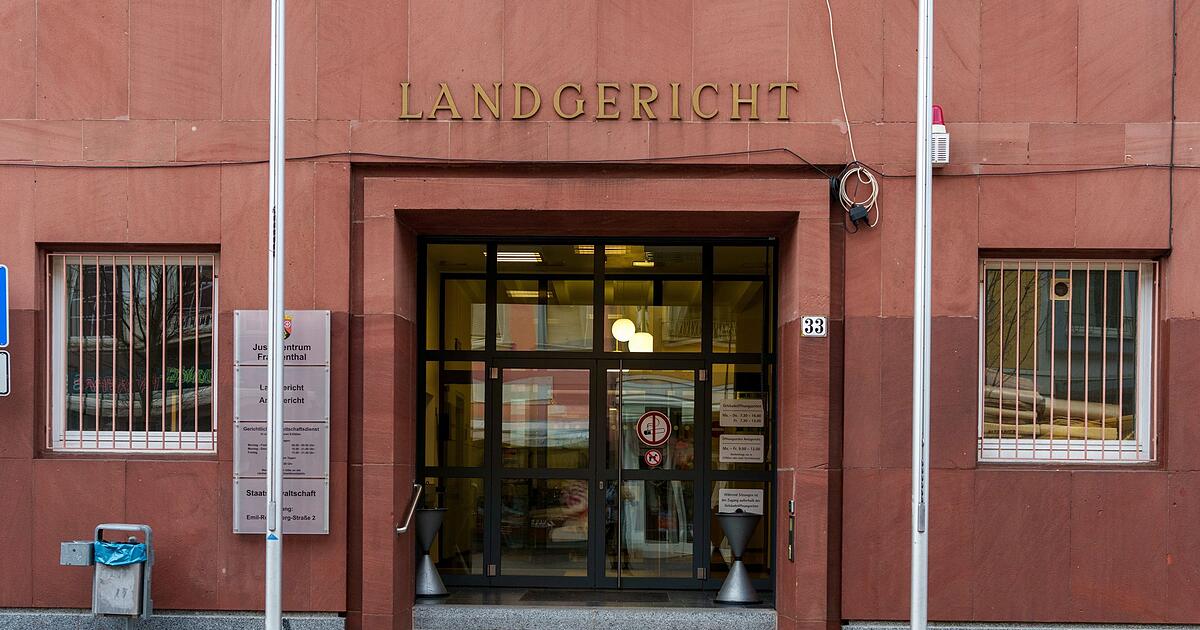 Prozess-um-Messerangriff-in-Lehrerzimmer-begonnen