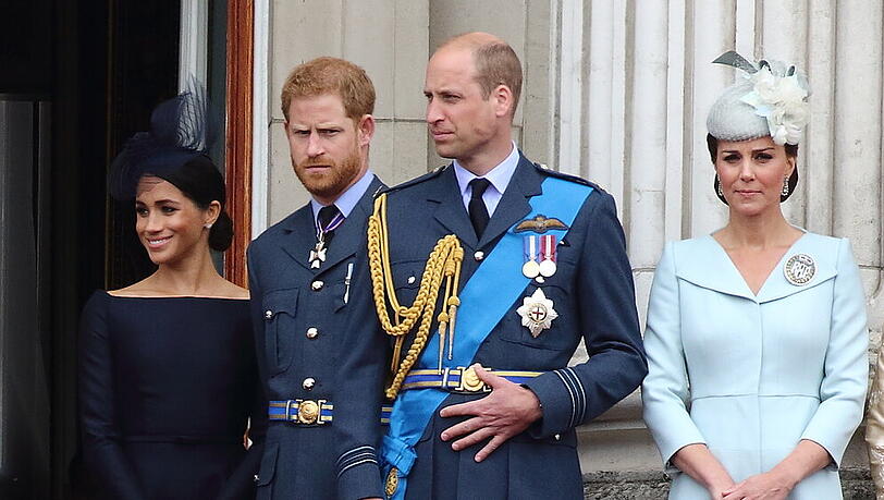 Haben gemeinsam an einem TV-Spot gearbeitet (v.l.n.r.): Herzogin Meghan, Prinz Harry, Prinz William und Herzogin Kate Haben gemeinsam an einem TV-Spot gearbeitet (v.l.n.r.): Herzogin Meghan, Prinz Harry, Prinz William und Herzogin Kate
