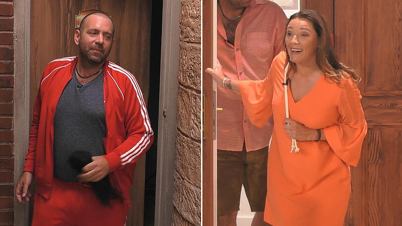 Ikke Hüftgold gesteht beim Flaschendrehen, dass er sich lediglich mit Simone Mecky-Ballack Sex vorstellen könnte.