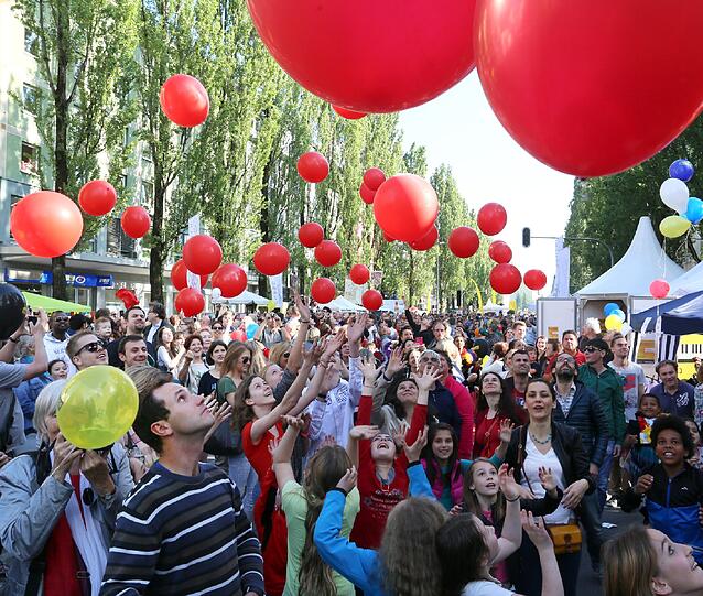 Das Streetlife-Festival ist Münchens größtes Straßenfest. Wir zeigen die besten Bilder in der Klickstrecke.