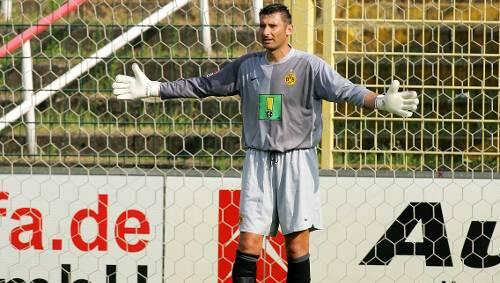 Bernd Meier im Tor von Borussia Dortmund, seiner letzten Profi-Station.