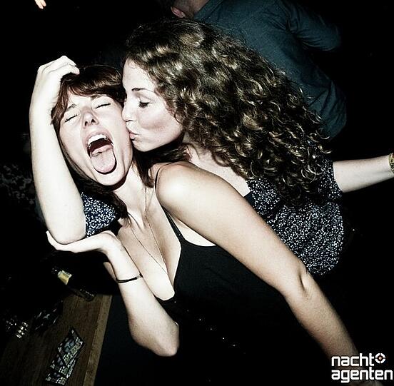 Beim Nice! im Crux tanzten die Feierwütigen Münchner am Freitag zu House und Hip-Hop. Mehr Bilder unter: www.nachtagenten.de