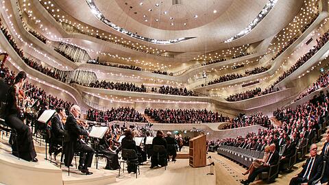 Endlich: Der Konzertsaal der Elbphilharmonie ist eröffnet worden.
