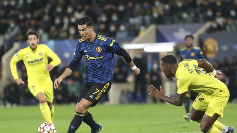 Der Portugiese macht den Unterschied: Cristiano Ronaldo (M) von Manchester United am Ball.