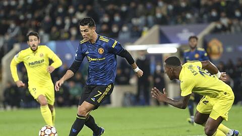 Der Portugiese macht den Unterschied: Cristiano Ronaldo (M) von Manchester United am Ball.