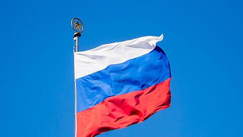 Russland stellt die Arbeit seiner Nato-Vertretung ein.