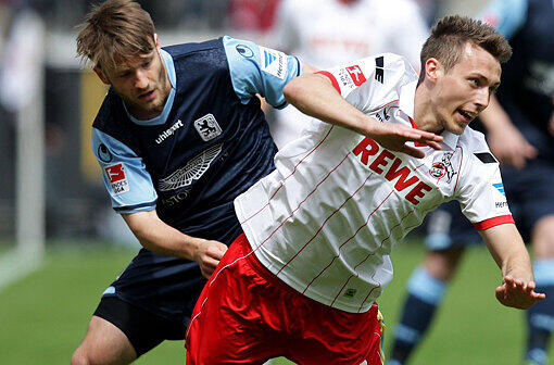 DANIEL HALFAR: Note 4. Lief viel von links nach rechts und von vorne nach hinten &ndash; aber meistens ohne Ball. Erzielte aber in der 76. Minute aus heiterem Himmel immerhin das 1:1.