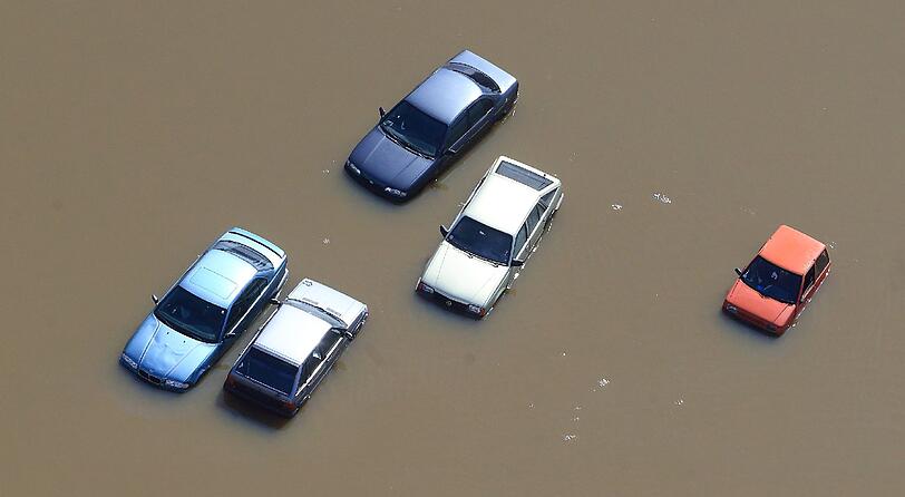 Bilder: Menschen in Nord- und Ostdeutschland kämpfen weiter gegen das Hochwasser