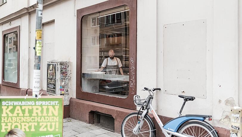 Die Bäckerei "Julius Brantner Brothandwerk" in der Maxvorstadt, fotografiert im Kommunalwahlkampf 2019.