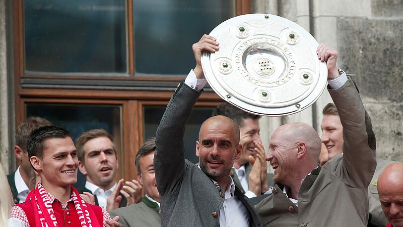 Mattias Sammer geht davon aus, dass Trainer Pep Guardiola weitere Titel mit dem FCB im Sommer fest im Visier hat. Mattias Sammer geht davon aus, dass Trainer Pep Guardiola weitere Titel mit dem FCB im Sommer fest im Visier hat.