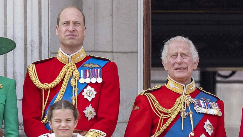 Prinz William und König Charles.