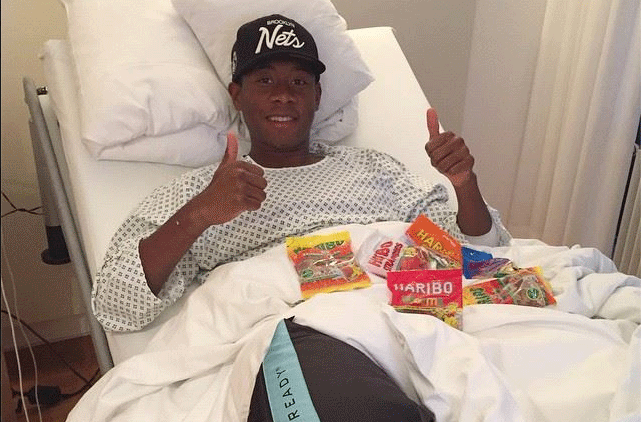 "Die Operation ist gut verlaufen!
Hier im Krankenhaus bin ich gut versorgt für die nächste Zeit" postet David Alaba bei Facebook.