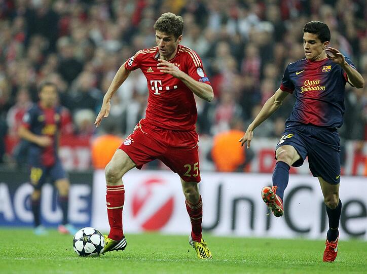 Marc Bartra: "Es ist ein schwieriger Tag. Bei einer 4:0-Niederlage ist es nicht einfach die Köpfe hoch zu halten. Aber wir haben schon gegen Milan 4:0 gewonnen, warum sollte uns das nicht noch einmal gelingen? Wir müssen optimistisch sein, wir haben es selbst in der Hand. Ich hatte zwei Chancen heute Abend, normalerweise hätte da einer drin sein müssen. Wir müssen weiter kämpfen." (Quelle: fcbarcelona.com)