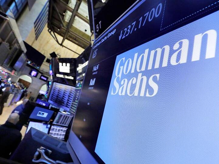 Goldman Sachs wies die Anschuldigungen in einer Stellungnahme zurück und kündigte an, sich energisch zu verteidigen.