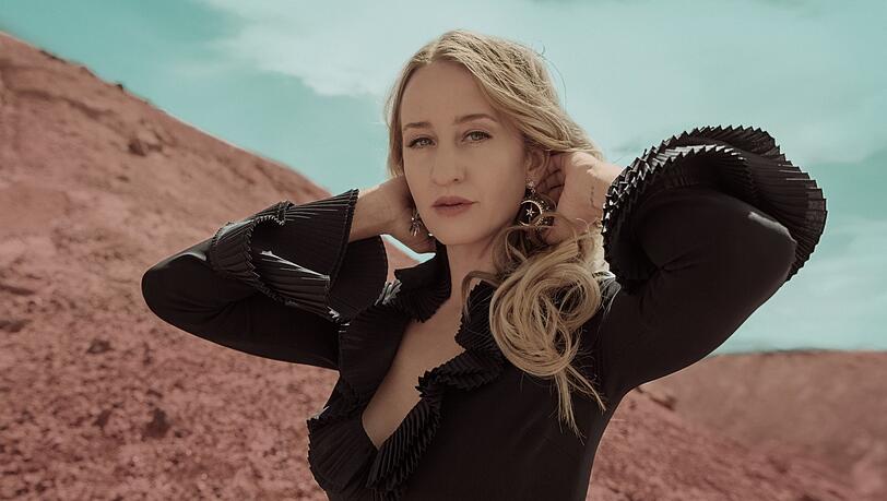 Margo Price verpackt oft schwere Themen in schmeichelnde Musik. Margo Price verpackt oft schwere Themen in schmeichelnde Musik.