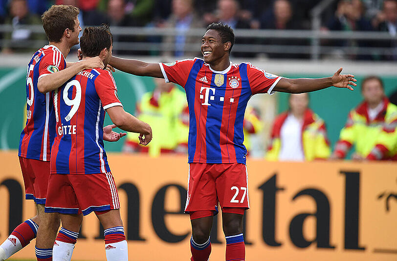 DAVID ALABA, NOTE 2: Endlich in seiner Lieblingsrolle, der Österreicher. Als halblinker zentraler Aubauspieler. Sehr aufmerksam, viele Ballgewinne. Die Rolle liegt ihm. Herrlicher Schuss zum 3:0 (53.).