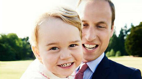 Das offizielle Geburtstagsfoto: Prinz George mit Papa Prinz William