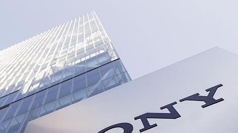 Sony rüstet sich für den schärferen Wettbewerb im Cloud-Gaming.