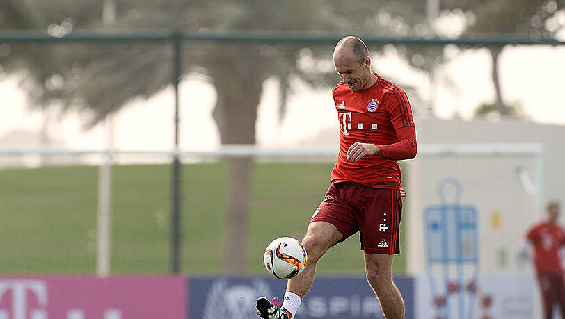 Arjen Robben (hier im Trainingslager in Doha) stand wegen Adduktorenproblemen nicht im Kader für das Spiel gegen Juventus Turin. (Archivbild) Arjen Robben (hier im Trainingslager in Doha) stand wegen Adduktorenproblemen nicht im Kader für das Spiel gegen Juventus Turin. (Archivbild)