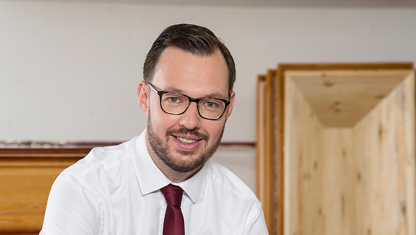 Karl Albert Denk ist Chef von Denk Bestattungen. Karl Albert Denk ist Chef von Denk Bestattungen.