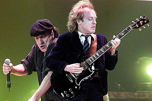 Harte Gitarrenriffs wie von AC/DC werden in Guantanamo als akustisches Foltermittel eingesetzt