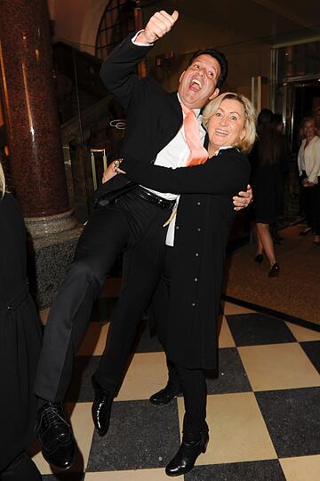 Holger Behrens und Kabarettistin Karin Engelhard