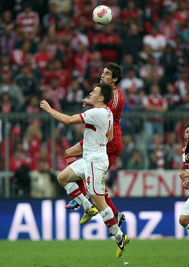An seinem 24. Geburtstag darf 40-Millionen-Transfer Javi Martínez zum ersten Mal für die Bayern spielen. In der 77. Minute löst er Schweinsteiger ab - und beeindruckt mit einem Pass.