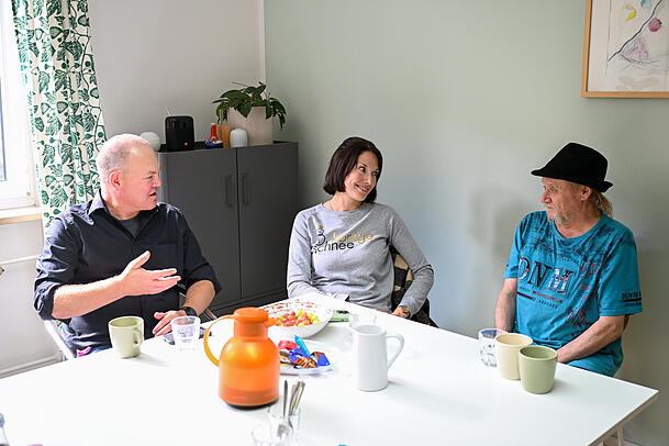 Johannes Hiesinger und Cornelia Pagel mit Walter Brenneisen. Johannes Hiesinger und Cornelia Pagel mit Walter Brenneisen.