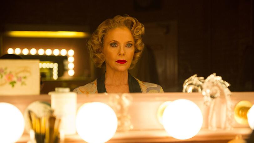 Annette Bening spielt Gloria Grahame, eine einst gefragte Schauspielerin nach ihrem Zenit.