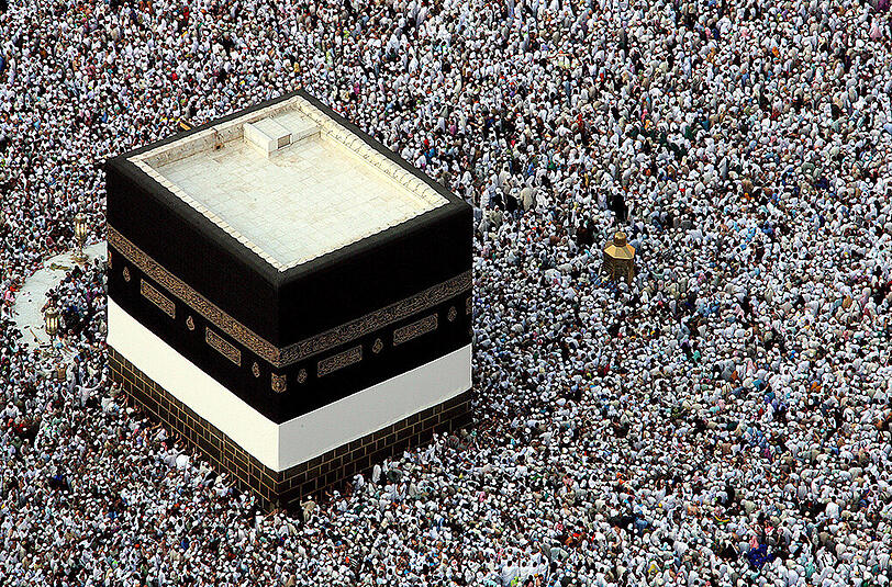 Saudi-Arabien, 24. September: Bei einer Massenpanik während der islamischen Wallfahrt nach Mekka kommen vermutlich mehr als 1.800 Menschen ums Leben.