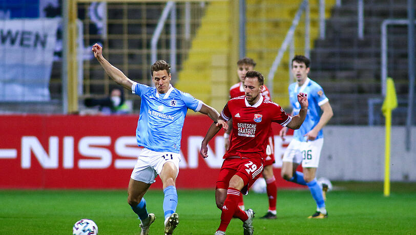 Dennis Dressel überzeugte gegen die SpVgg Unterhaching als zweikampfstarker Abräumer auf der Sechs.