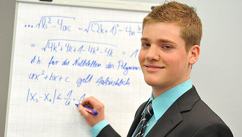 Mathe-Champion: Christoph Kröner. Mathe-Champion: Christoph Kröner.