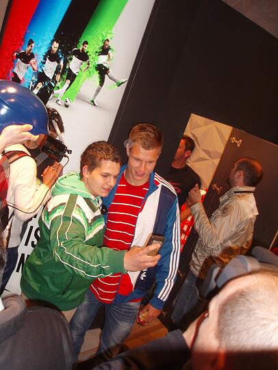 David Alaba und Holger Badstuber machen bei einem Videodreh München unsicher.