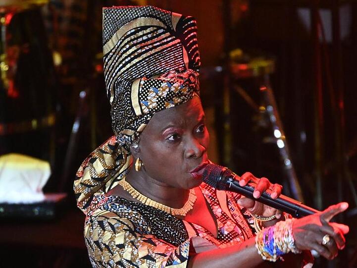 Angelique Kidjo wird den Klassiker "Pata Pata" neu vertonen.