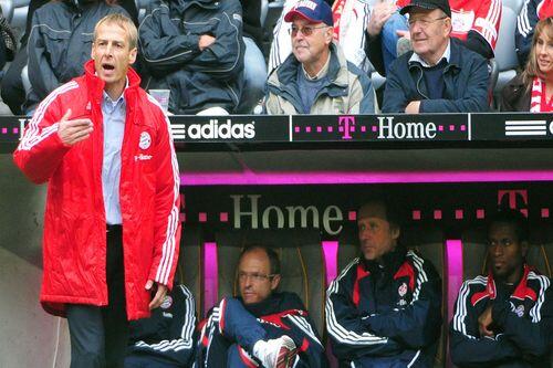 Schlimmer geht's nimmer: Jürgen Klinsmann beim 2:5 seiner Bayern gegen Bremen.