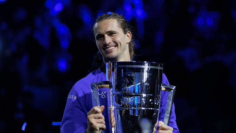 Alexander Zverev feiert mit dem Team Europe den Sieg im Laver Cup.