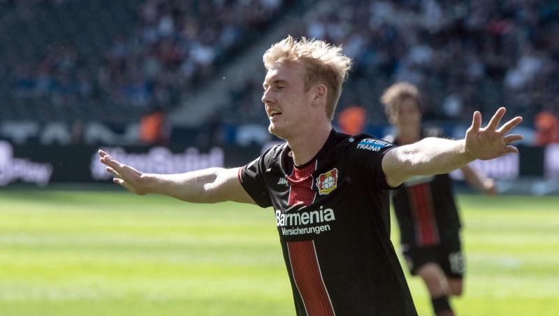 Julian Brandt soll vor einem Wechsel zum BVB stehen. Julian Brandt soll vor einem Wechsel zum BVB stehen.