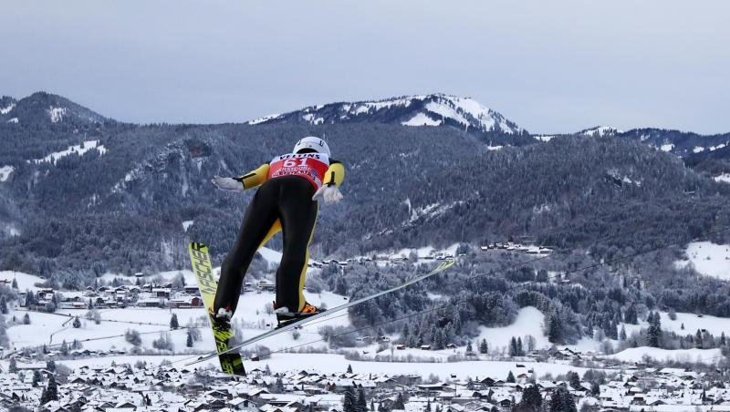 Das erste Springen der Vierschanzentournee findet in Oberstdorf statt. Das erste Springen der Vierschanzentournee findet in Oberstdorf statt.