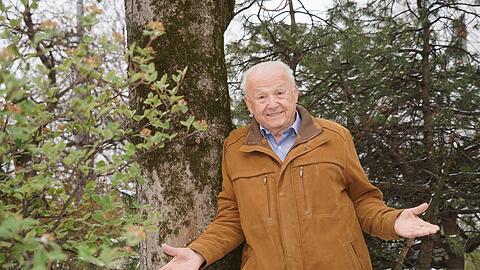 Peter Sternhardt versteht nicht, warum er nicht in den Tierpark kann, nur, weil er sein Ticket nicht im Internet buchen will.