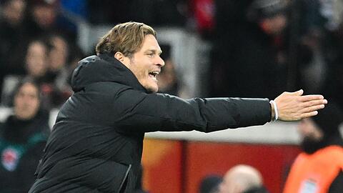 Ist mit Dortmund in Bochum gefordert: BVB-Coach Edin Terzic.