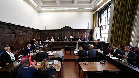 Möglicherweise muss Eugen Block auf dem Zeugenstuhl im Gerichtssaal Platz nehmen. (Archivbild)