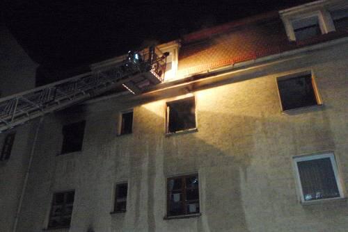 In der Schuegrafstraße in Regensburg wurden die Anwohner am Samstagmorgen vom Brand überrascht.