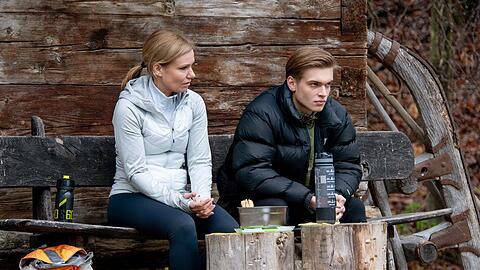 "Sturm der Liebe": Leo (r.) eröffnet Katja seine echten Sorgen.