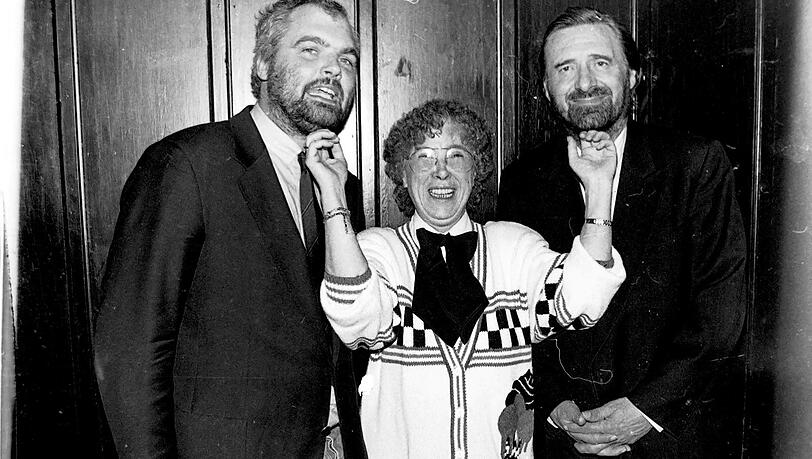 Alle lieben Toni: Netzle mit "Monaco Franze" Helmut Fischer und Filmproduzent Thilo Kleine (l.). Alle lieben Toni: Netzle mit "Monaco Franze" Helmut Fischer und Filmproduzent Thilo Kleine (l.).