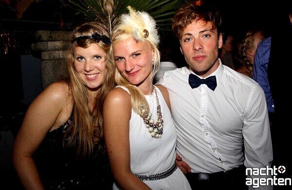 "Party Like Gatsby" war das Motto in der Villa Flora. Mehr Bilder unter:  www.nachtagenten.de