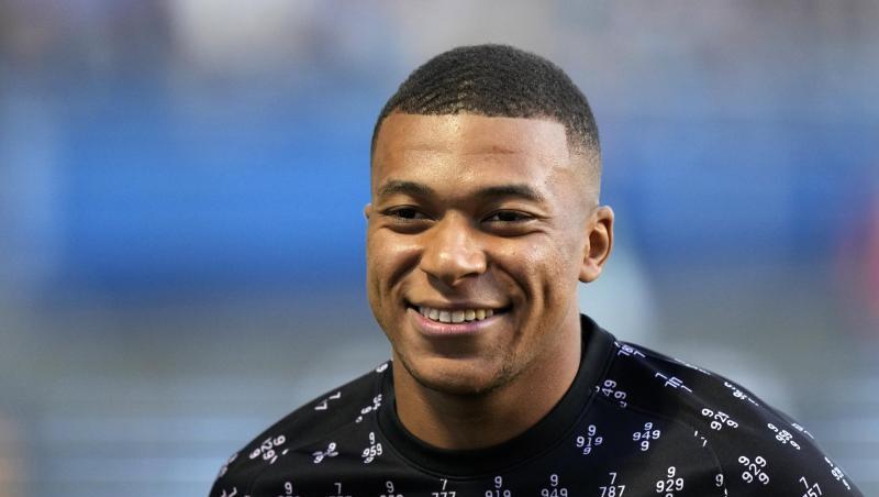 Kylian Mbappé liebäugelt bereits seit längerem mit einem Wechsel zu Real Madrid. Kylian Mbappé liebäugelt bereits seit längerem mit einem Wechsel zu Real Madrid.
