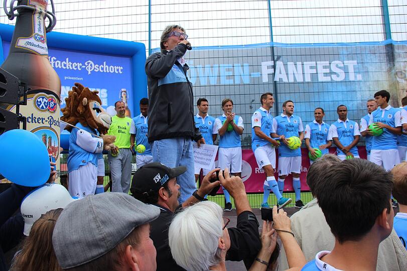Weitere Bilder von der Präsentation der Zweitliga-Profis vom TSV 1860 München beim Löwen-Fanfest