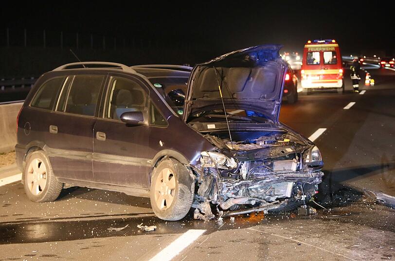 Der Van erlitt bei dem Unfall auf der A94 einen Totalschaden.