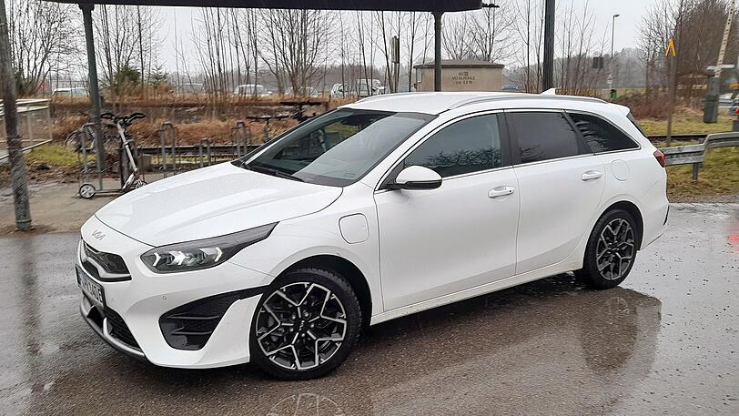 Mit knapp über 4,60 Meter Länge passt der Kia Ceed Sportswagon exakt ins Kompaktkombi-Segment.