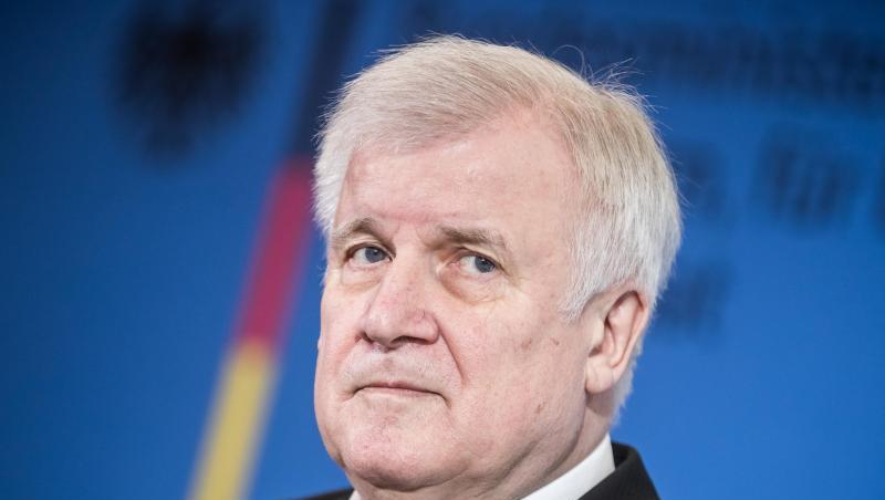 Der Vorstoß von Innenminister Seehofer, Informationen über radikalisierte Kinder speichern zu lassen, stößt auf Widerstand. Der Vorstoß von Innenminister Seehofer, Informationen über radikalisierte Kinder speichern zu lassen, stößt auf Widerstand.